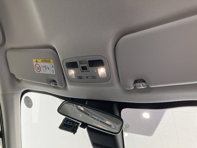 2022 Toyota Aqua Z auction photo 7