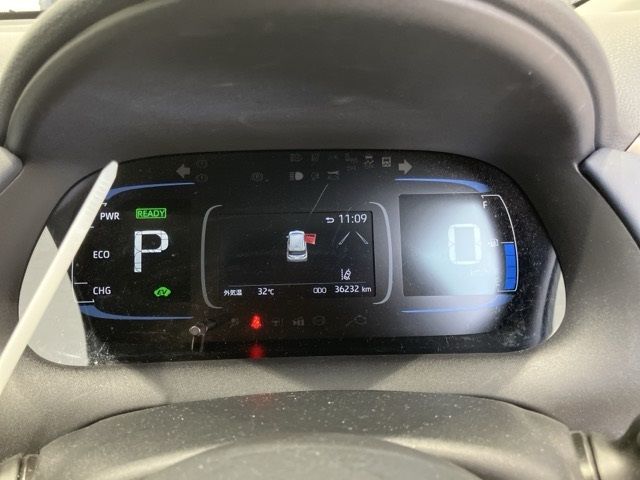 2022 Toyota Aqua Z auction photo 14