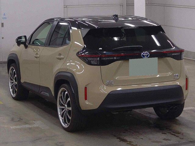 Japan Auction Vehicles 2 2022 Toyota Yaris Cross ハイブリッドZ 4WD auction photo