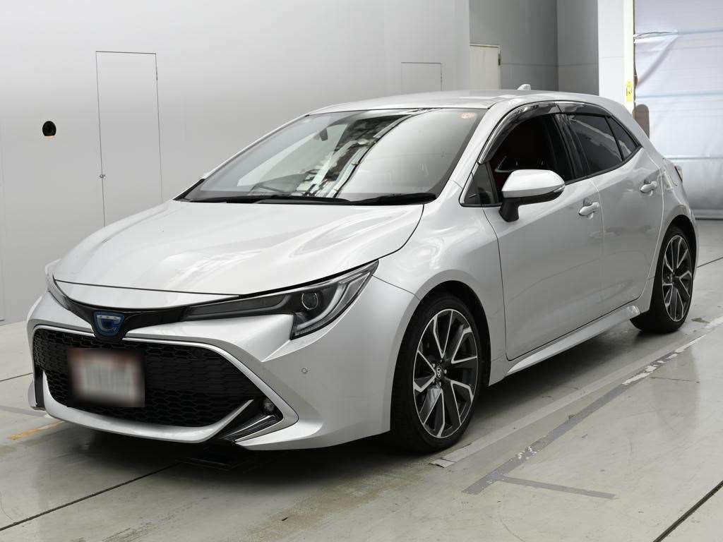 Japan Auction Vehicles 14 2021 Toyota Corolla Sport ハイブリッドG Z auction photo