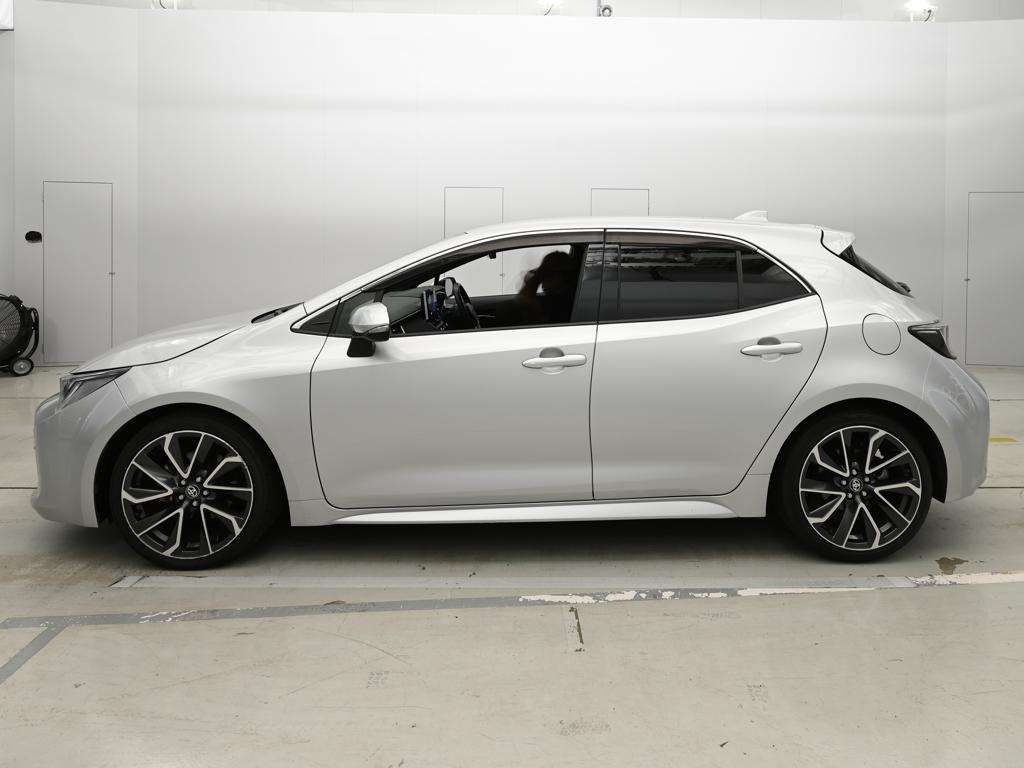 2021 Toyota Corolla Sport ハイブリッドG Z auction photo 4