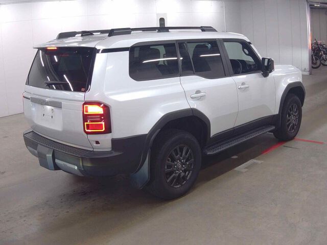 2025 Toyota Land Cruiser 250 VX 4WD auction photo 5