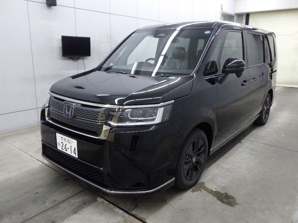 2026 Honda Stepwgn e:HEV 7人 auction photo 4