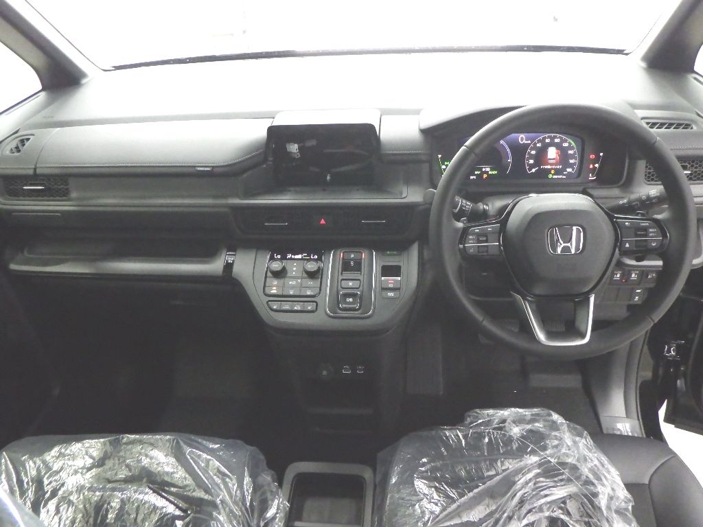 2026 Honda Stepwgn e:HEV 7人 auction photo 3