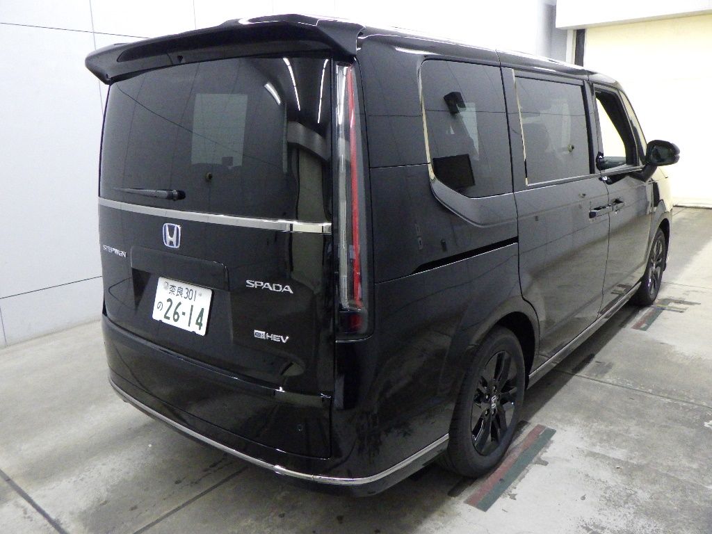 2026 Honda Stepwgn e:HEV 7人 auction photo 2