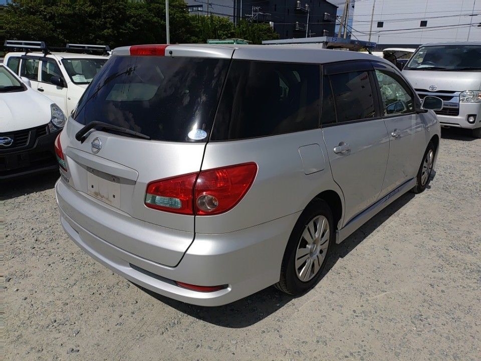 2015 Nissan ウイングロード auction photo 2