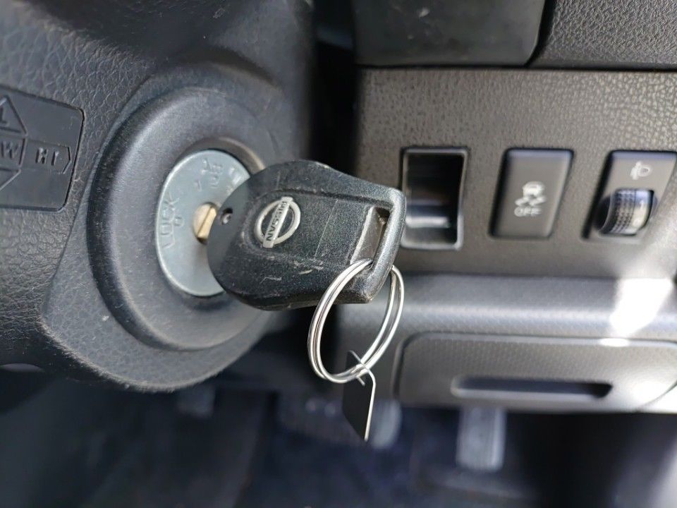 2015 Nissan ウイングロード auction photo 15