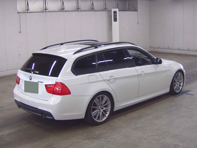 2009 BMW 3 Series 335IツーリンMスポP auction photo 5