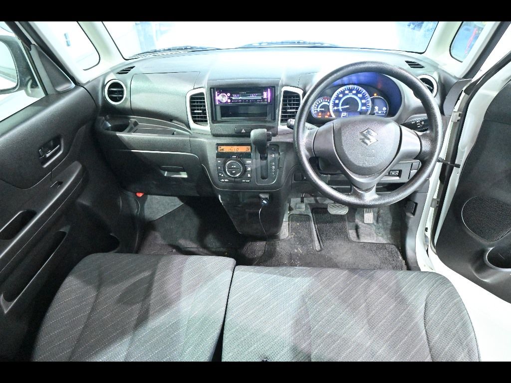2017 Suzuki Spacia G auction photo 3