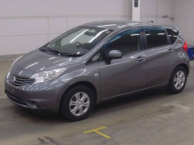 2013 Nissan Note X DIG-S auction photo 4