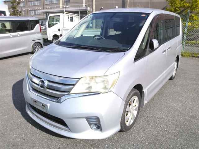2011 Nissan Serena ハイウェイスター auction photo 4