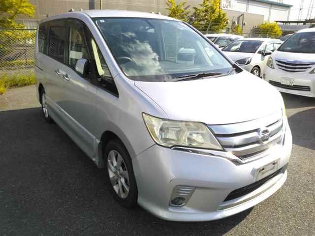 Japan Auction Vehicles 10 2011 Nissan Serena ハイウェイスター auction photo