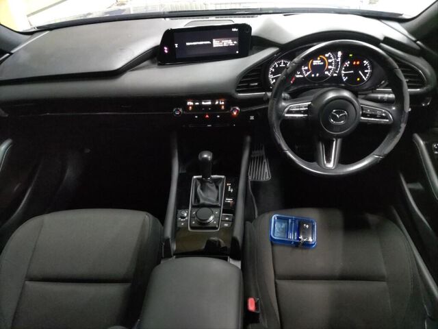 2021 Mazda 3ファストバック 15S Touring auction photo 3