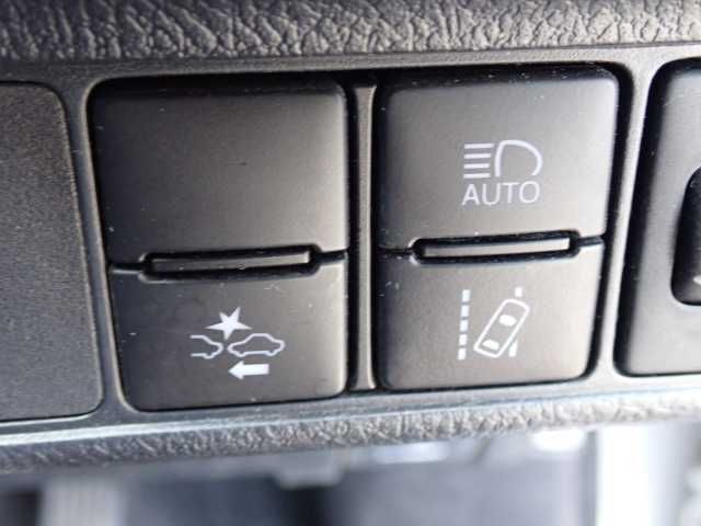 2021 Toyota Corolla Fielder EX 4WD auction photo 7