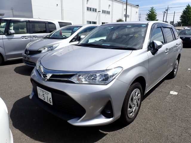 2021 Toyota Corolla Fielder EX 4WD Japan auction vehicle