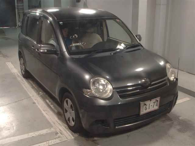 Japan Auction Vehicles 12 2009 Toyota Sienta G auction photo