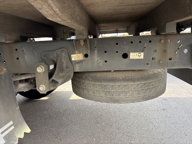 2009 Isuzu Elf ヒラ auction photo 14
