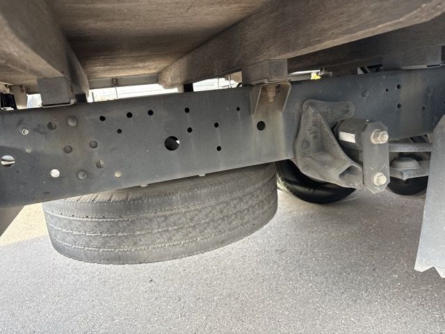 2009 Isuzu Elf ヒラ auction photo 16