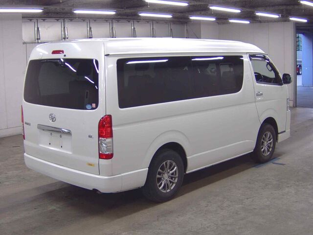 2016 Toyota Hiace GL 4WD auction photo 5