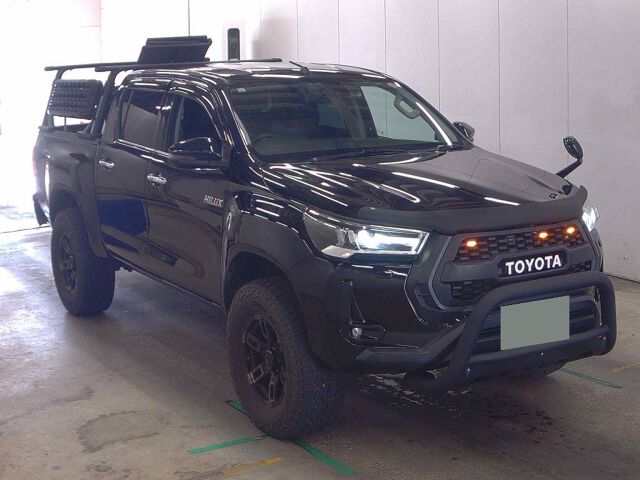 Japan Auction Vehicles 8 2021 Toyota Hilux Z 4WD auction photo