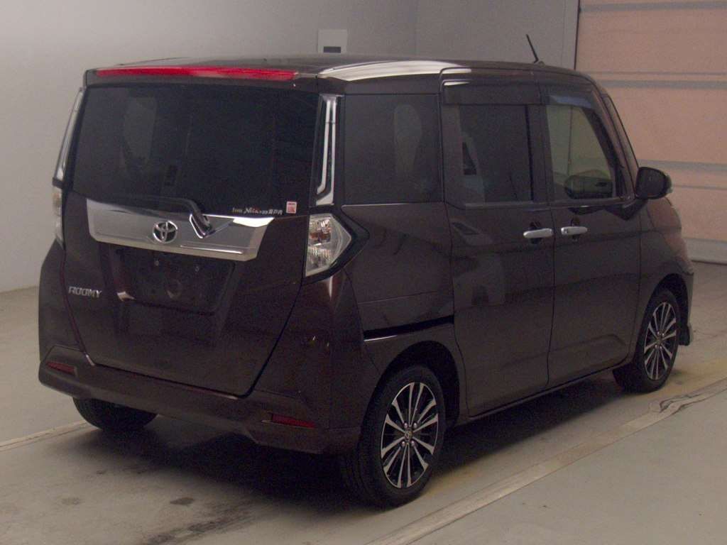 2021 Toyota Roomy Custom G-T auction photo 2