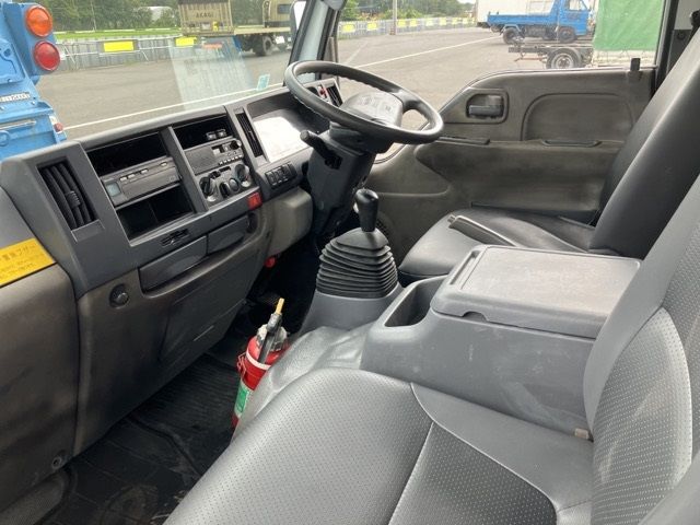 2011 Isuzu Elf アルミバン PG auction photo 5