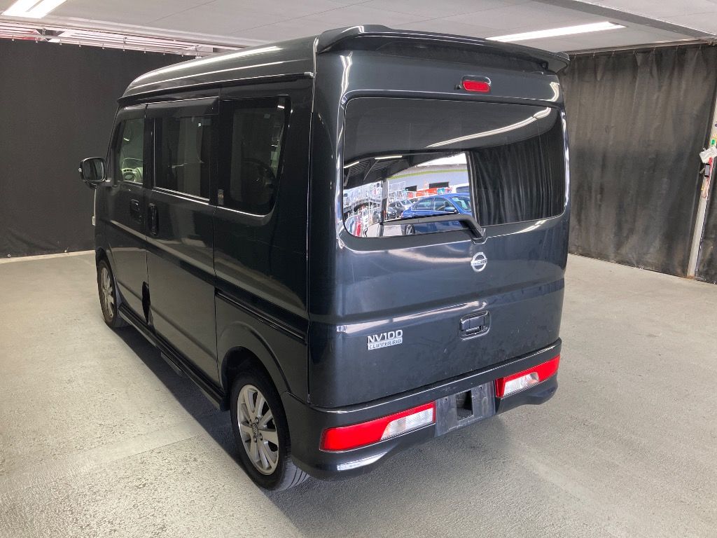 2017 Nissan NV100 Clipper Rio G auction photo 2