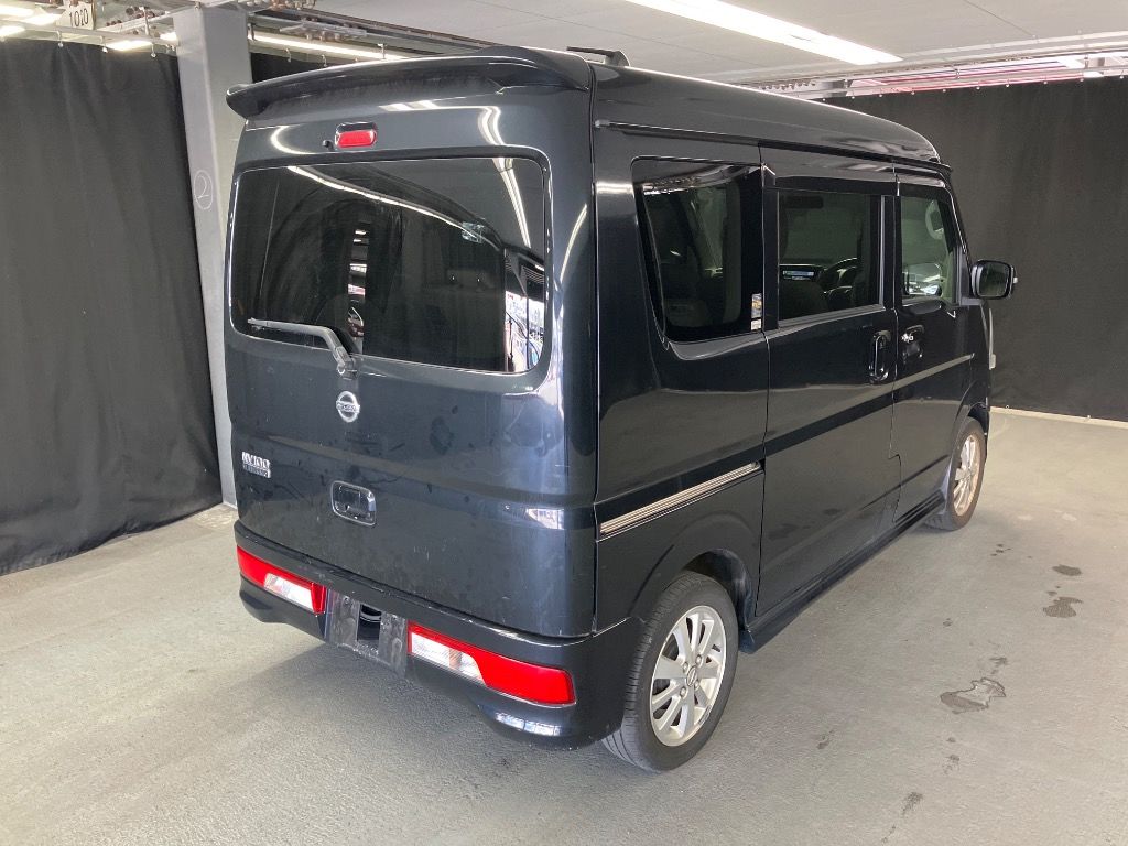 2017 Nissan NV100 Clipper Rio G auction photo 4