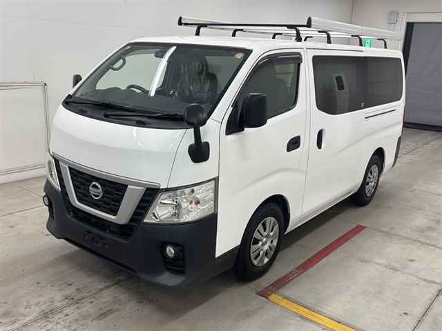 2021 Nissan NV350 Caravan DXロング auction photo 4