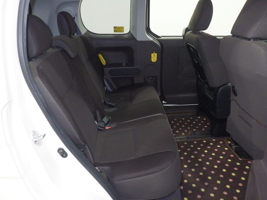 2013 Toyota Porte G auction photo 7