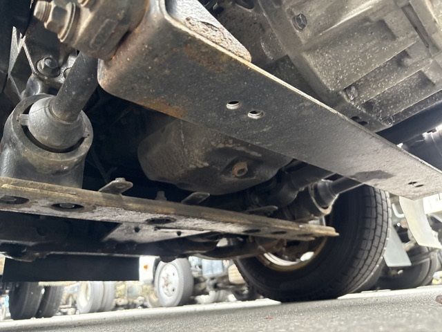 2016 Toyota Dyna シャーシ 4WD auction photo 11