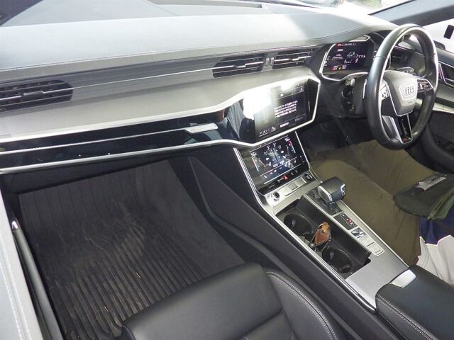 2022 Audi A6 Avant 40 TDI Quat S Line 4WD auction photo 3
