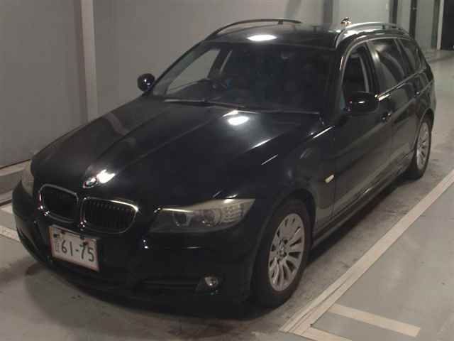 2009 BMW 3 Series 320i Touring auction photo 4