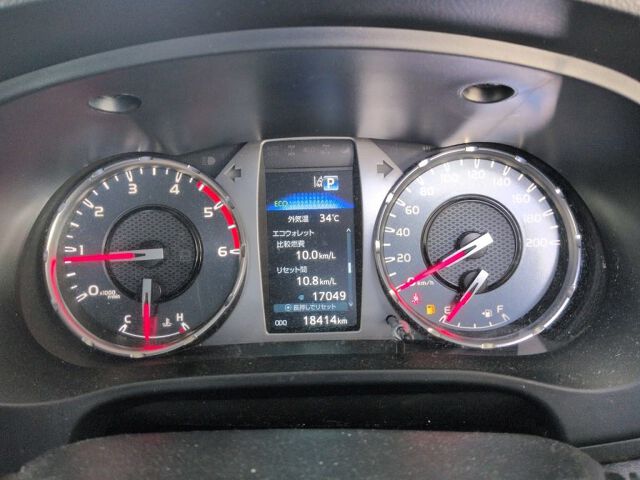 2024 Toyota Hilux Z GRスポーツ 4WD auction photo 3