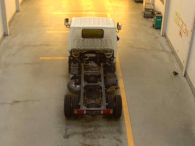 2014 Mazda タイタン chassis auction photo 3