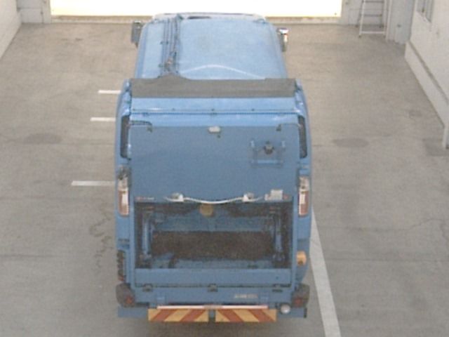 2019 Isuzu Elf Garbage truck auction photo 3