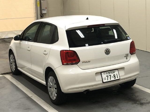2013 Volkswagen ワーゲンポロ TSI Comfortline BM auction photo 2