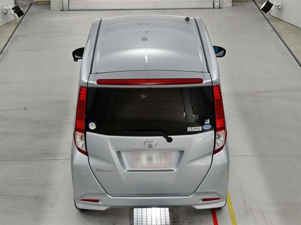 2021 Toyota Roomy X auction photo 8