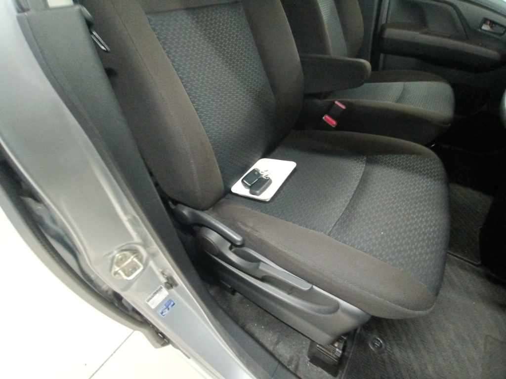 2021 Toyota Roomy X auction photo 10