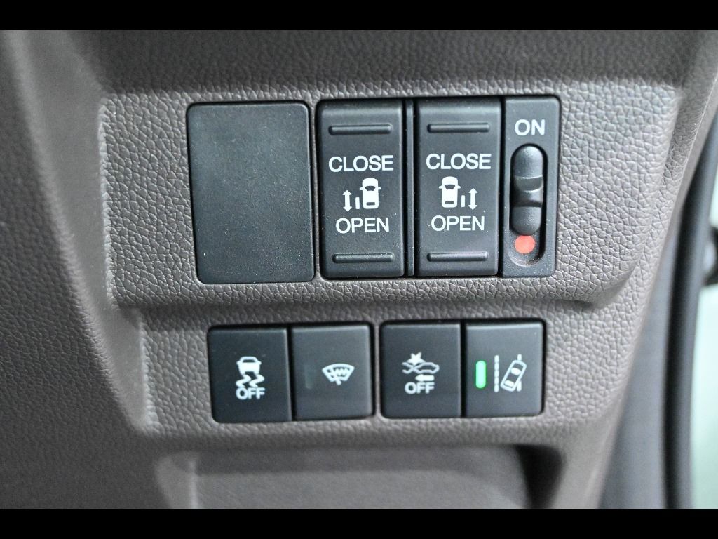 2023 Honda フリード+ 4WD G auction photo 8