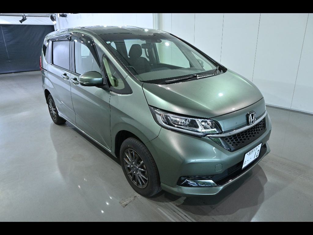 2023 Honda + 4WD G Japan auction vehicle