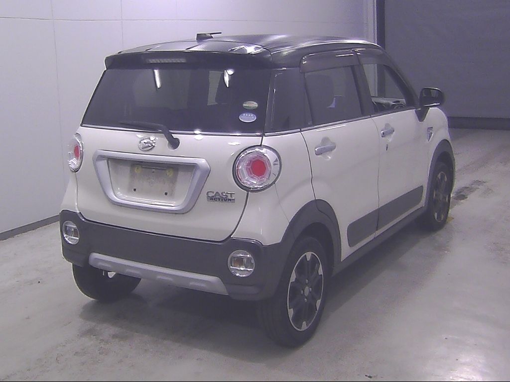 2017 Daihatsu キャストアクティバ G Prime Collection SAII auction photo 2