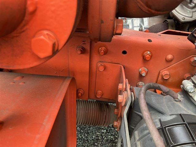 2012 Mitsubishi Fuso Canter Vacuum truck auction photo 7