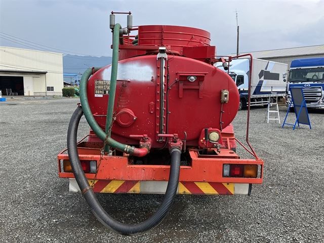 2012 Mitsubishi Fuso Canter Vacuum truck auction photo 3