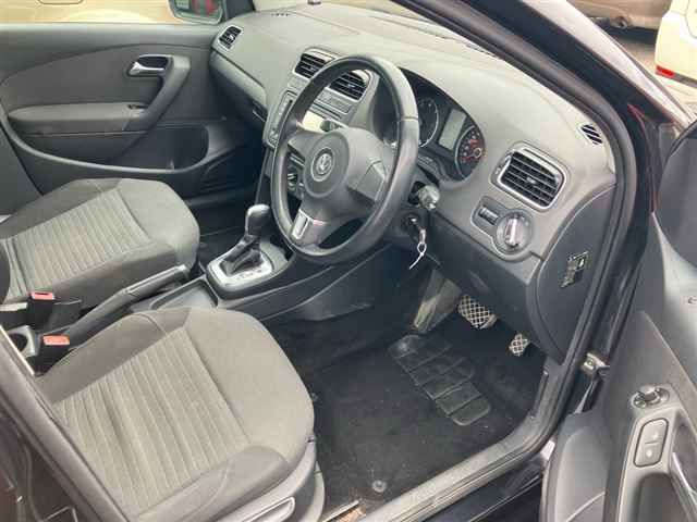 2013 Volkswagen VWポロ5HB TSIコンフォートラインBMT auction photo 7