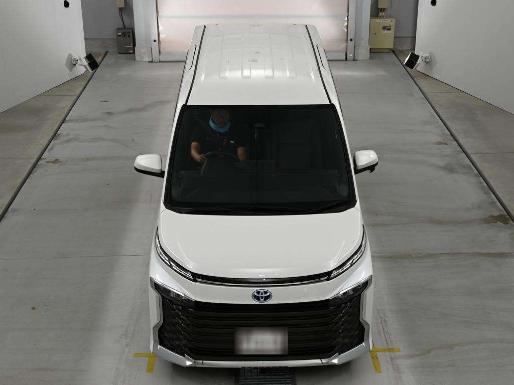 2022 Toyota Voxy Hybrid S-Z auction photo 7