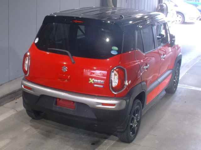 2019 Suzuki Xbee Hybrid MZ Zenhouimoni auction photo 2
