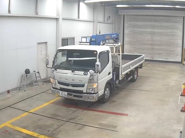 Japan Auction Vehicles 10 2020 Mitsubishi Fuso Canter With crane auction photo