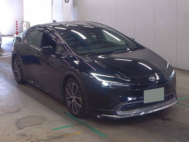 Japan Auction Vehicles 8 2025 Toyota Prius G auction photo