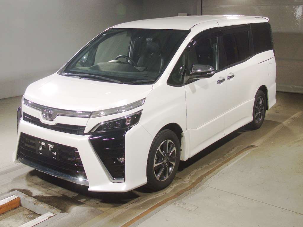 Japan Auction Vehicles 4 2021 Toyota Voxy ZS キラメキ3 auction photo